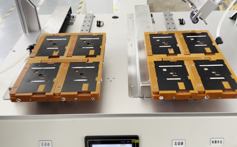 雙通道高效貼膠機，保證您的交付周期